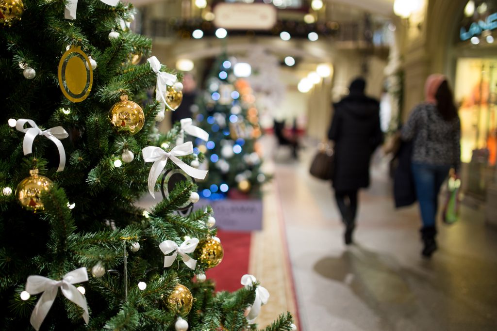 Insurance company Hiscox has unveiled a checklist for small businesses to keep their staff safe this Christmas.