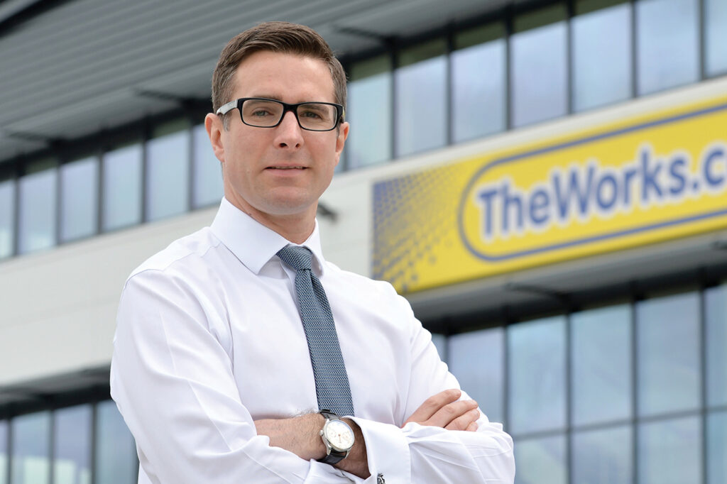 Gavin Peck, The Works